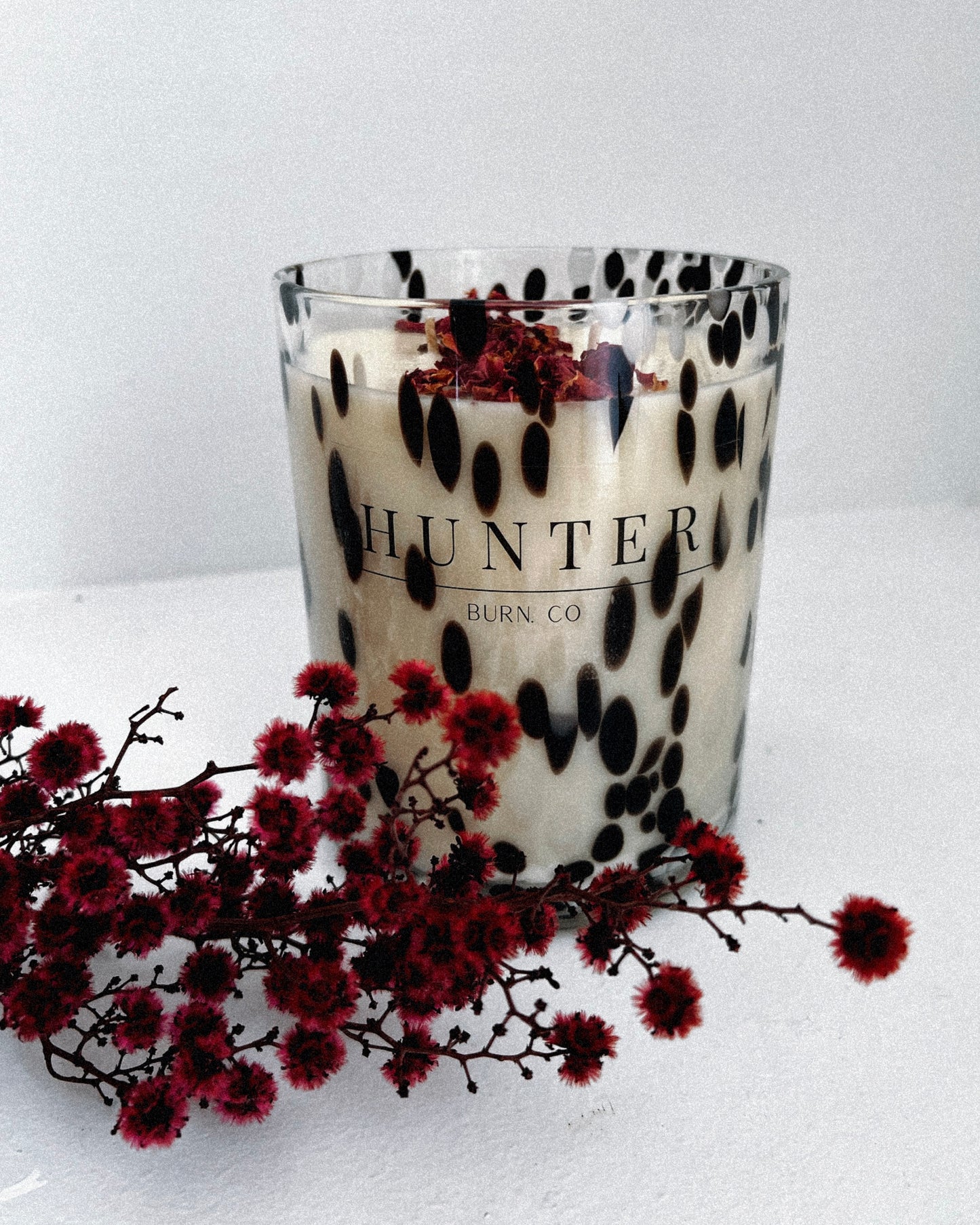 1000ML SNOW LEOPARD VESSEL - AVAILABLE IN MANY SCENTS.